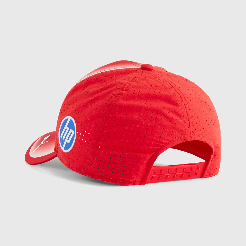 Gorra Scuderia Ferrari del equipo 2026
