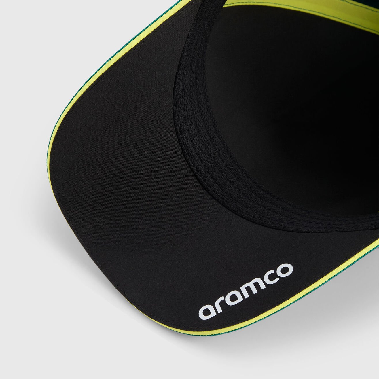 Gorra del equipo Aston Martin 2026