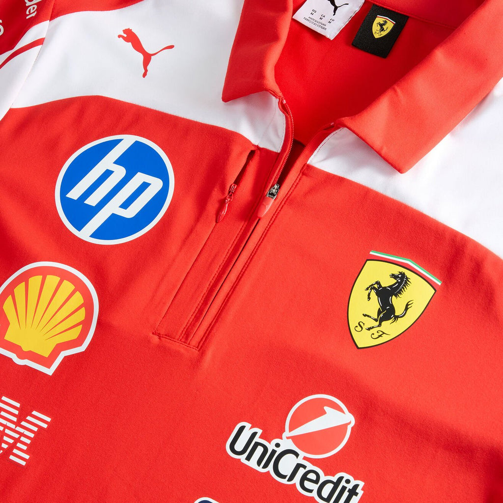 Polo authentic del equipo Scuderia Ferrari F1 2026 - Rojo Puma en caja de regalo