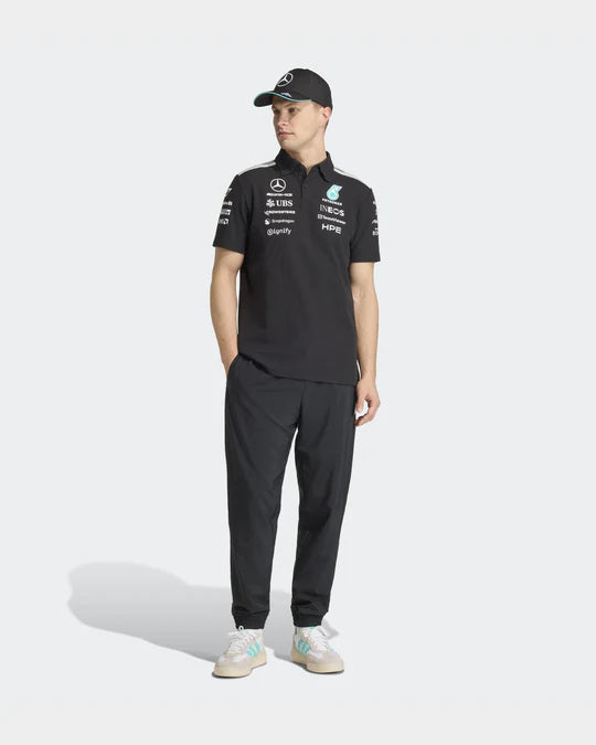 Polo del equipo Mercedes AMG-Petronas 2026
