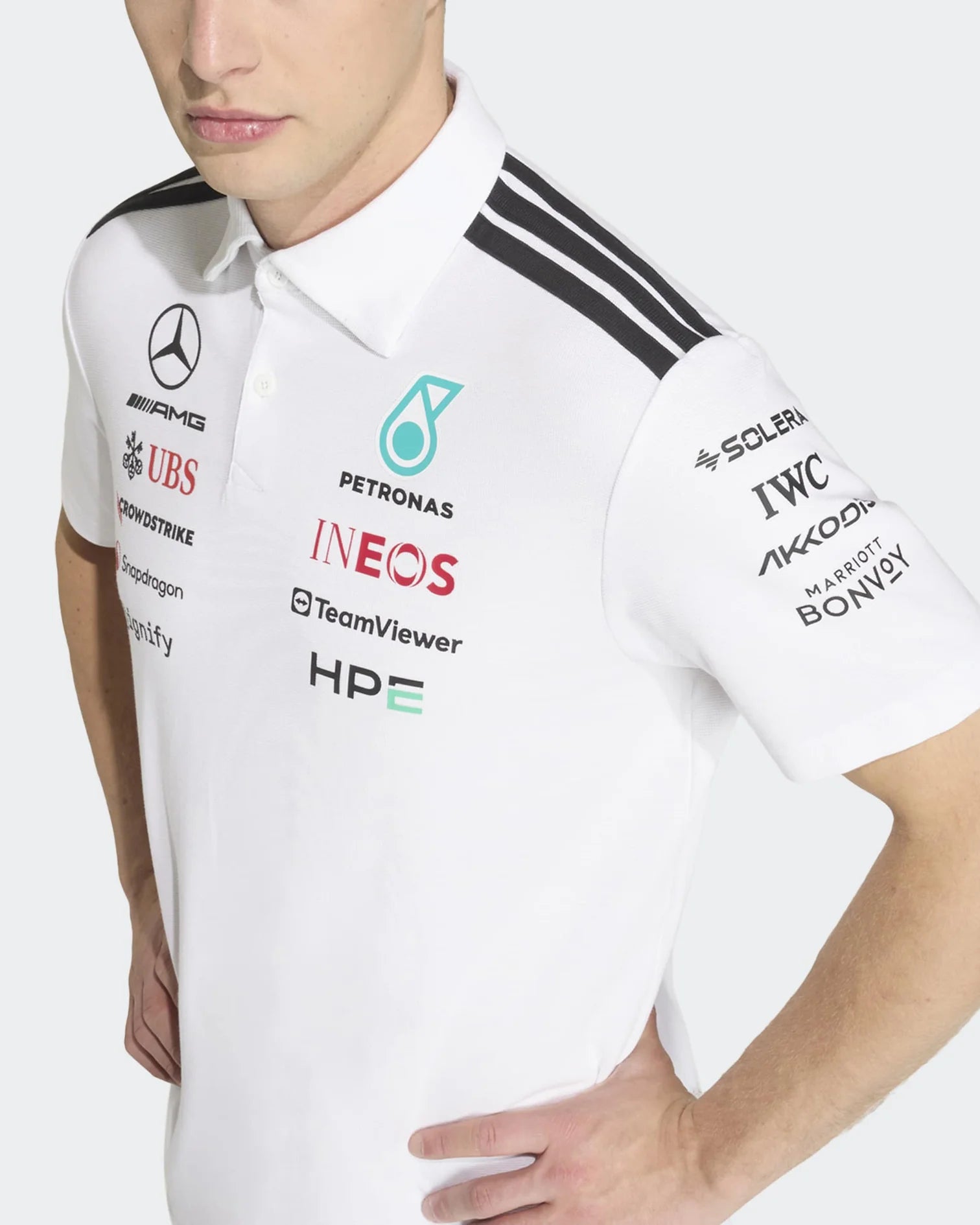 Polo del equipo Mercedes AMG-Petronas 2026