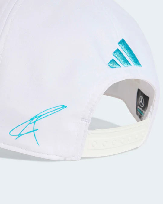 Gorra AMG-Petronas del piloto George Russell 2026