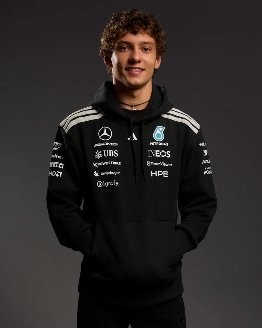 Sudadera del equipo AMG-Petronas 2026