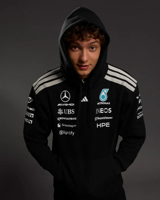 Sudadera del equipo AMG-Petronas 2026